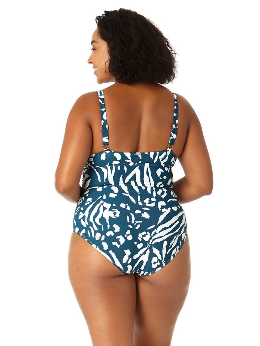 Swim Forever Yours Lingerie | Anne Cole V-Wire One Piece Plus Size Swimsuit